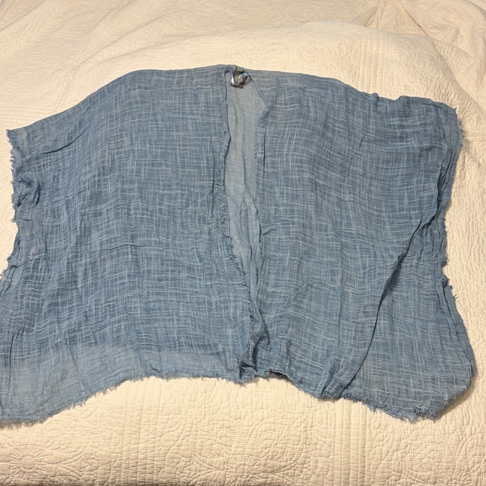Vince Camuto Sky Blue Textured Wrap